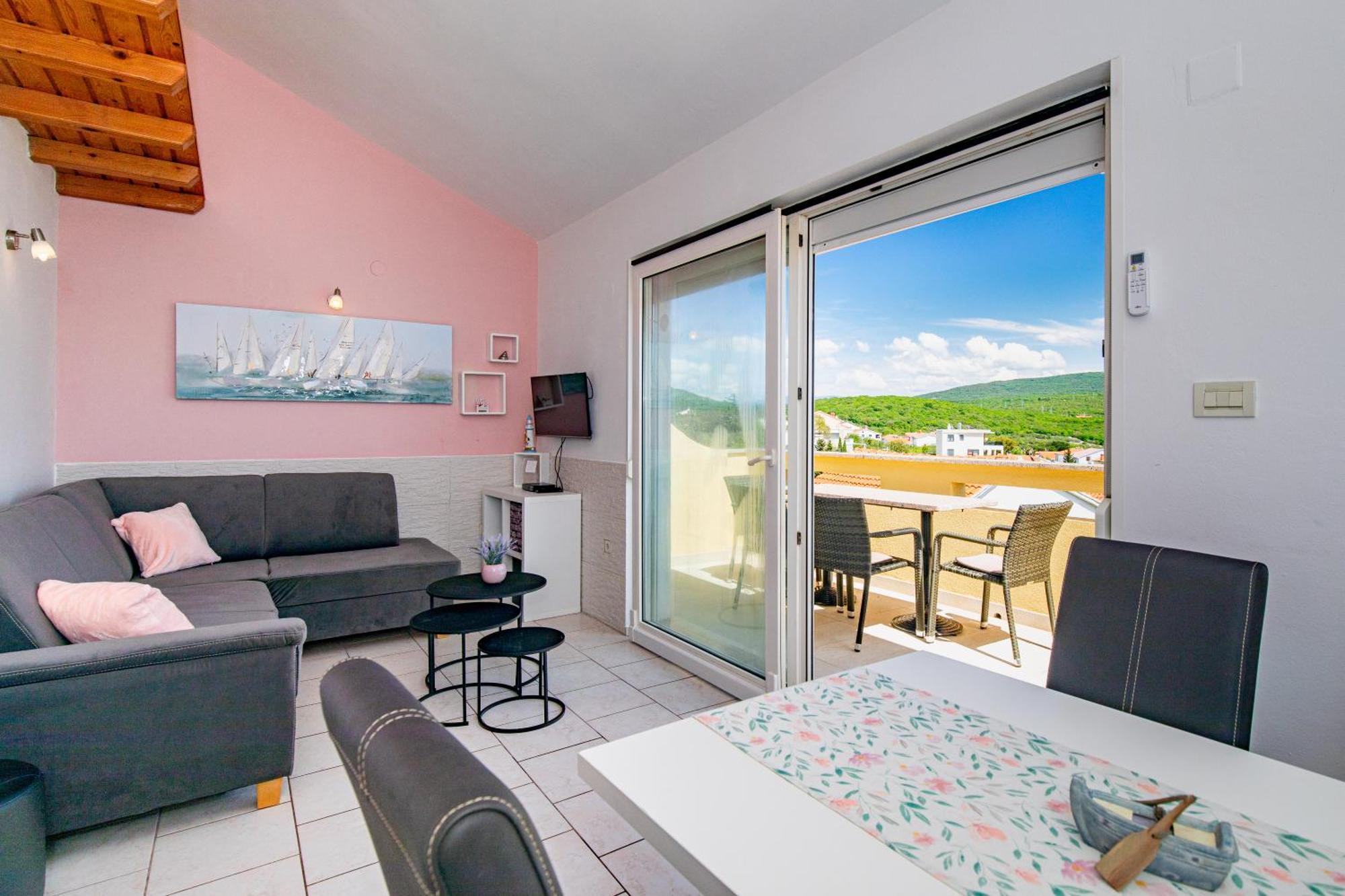 Lorena Apartment